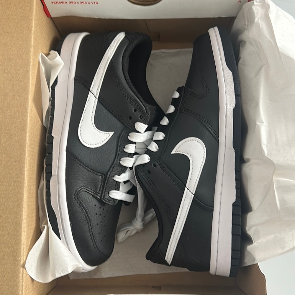 Nike dunk low size 5.5Y